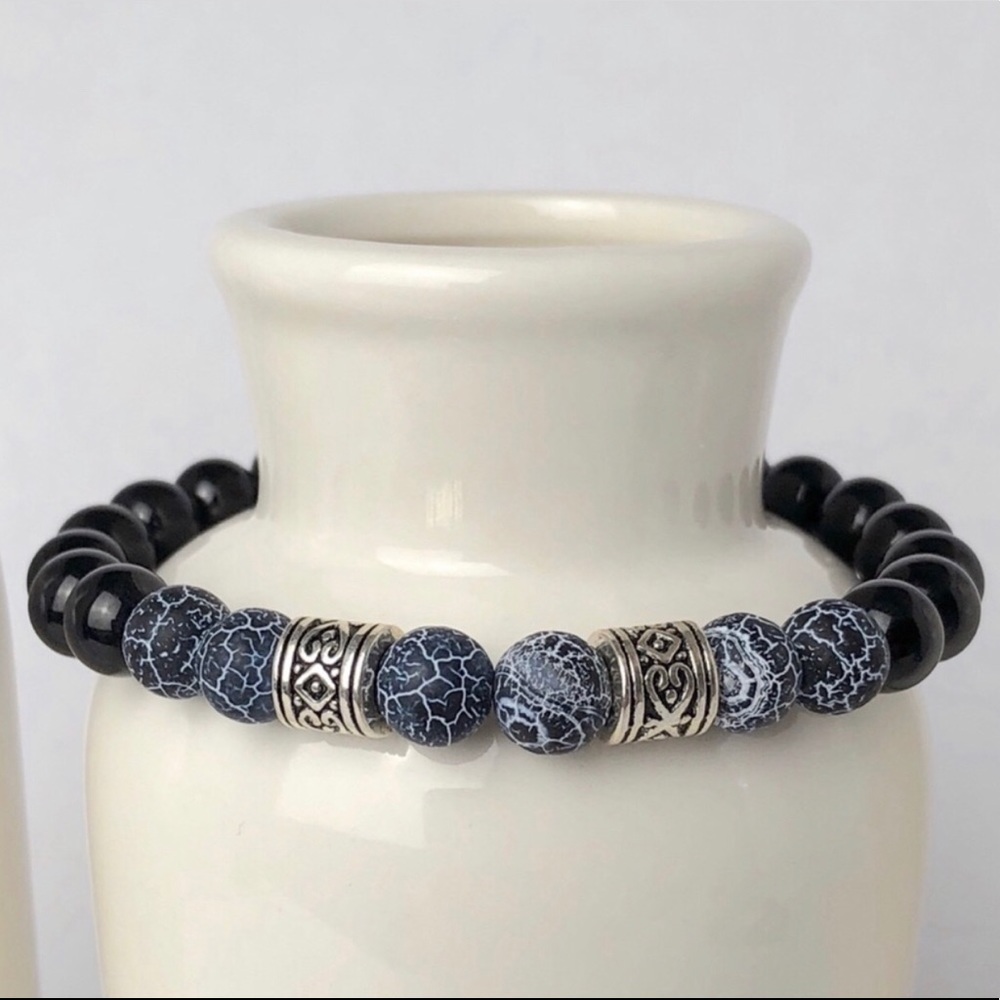 MENS | Onyx Volcanic Gemstone Beaded Bracelet